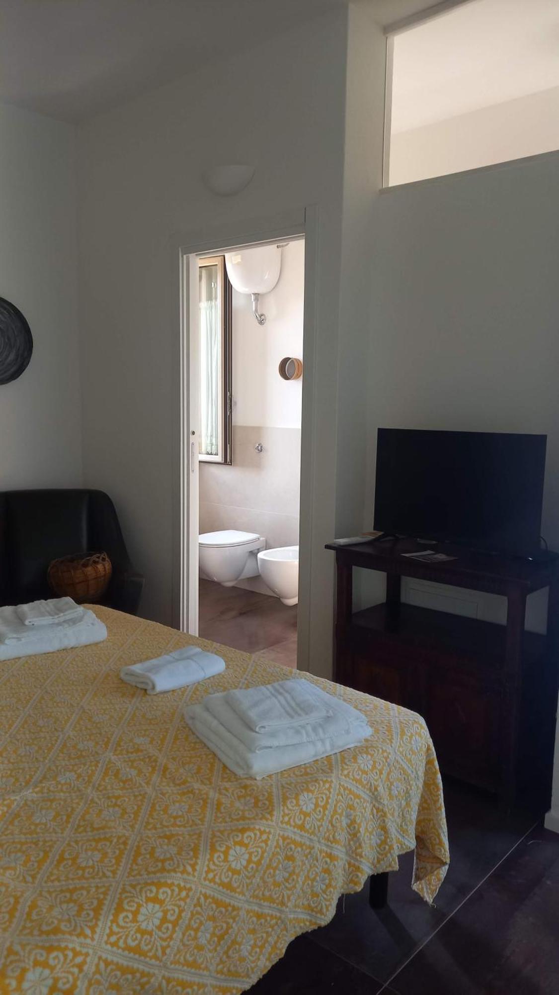 Tortolì Kepos Room מראה חיצוני תמונה